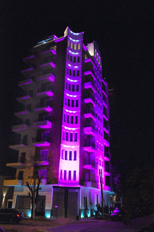Manavi